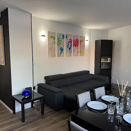 Apartamento ღ L'urban Gare - T3 Cosy Parking & Wifi